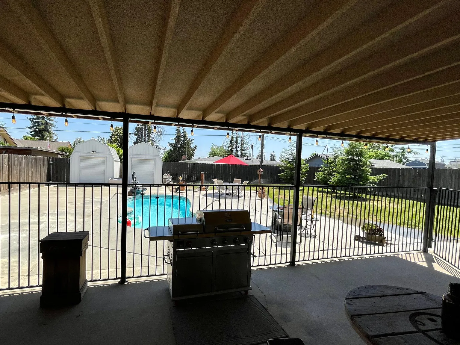 E Academy Ave, Tulare — Photo 4