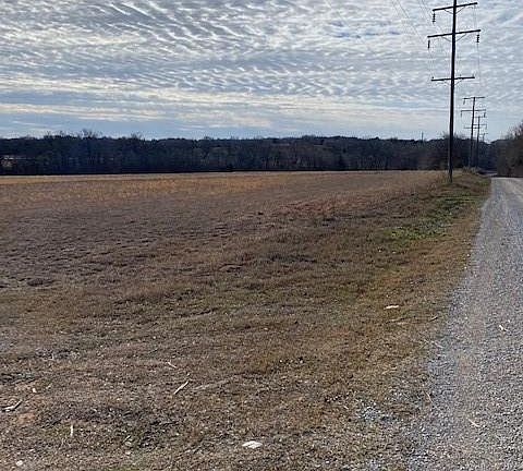 4th image of Lake Road Hwy