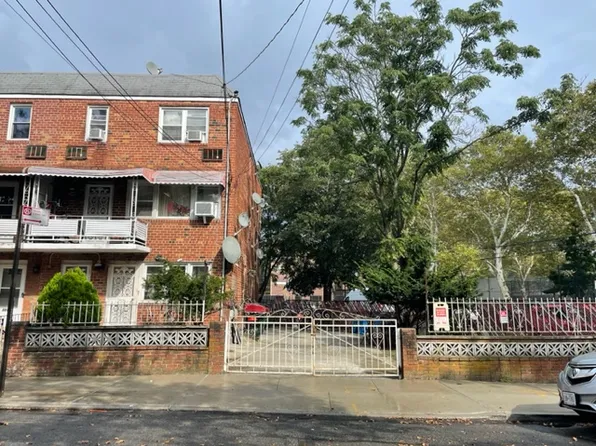 683 East 59th Street 1 image 2 of 2