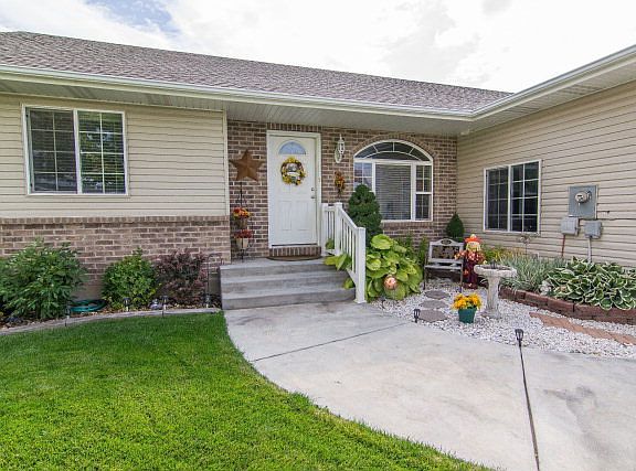 2nd image of 4106 E Fairview Dr
