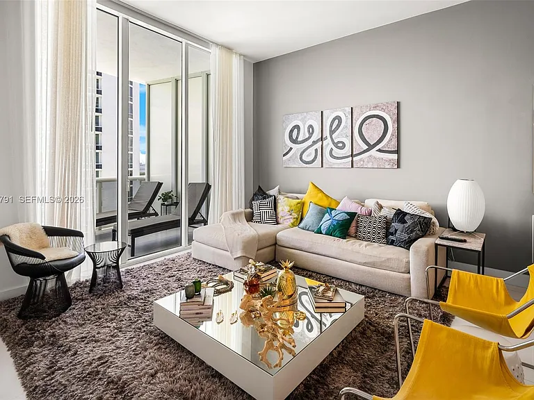 15901 Collins Ave #3302 — Photo 4