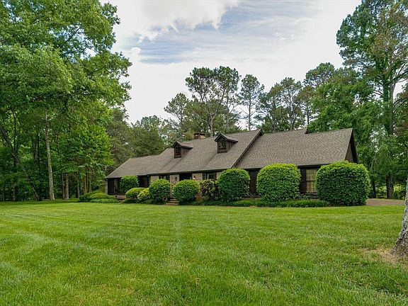 2nd image of 3501 Ramblewood Cir NW
