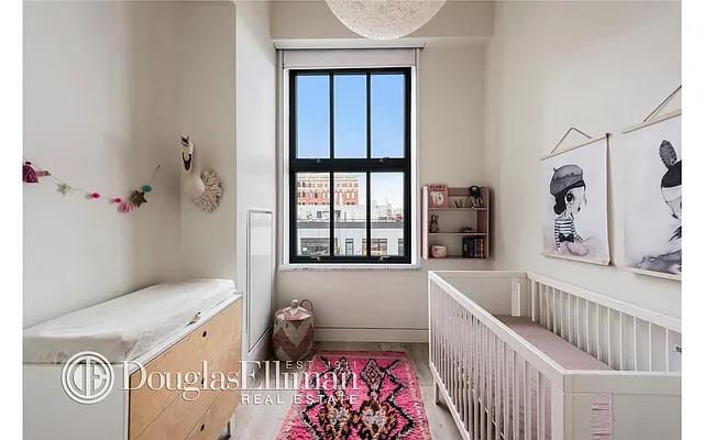 Sold by Douglas Elliman | media 14