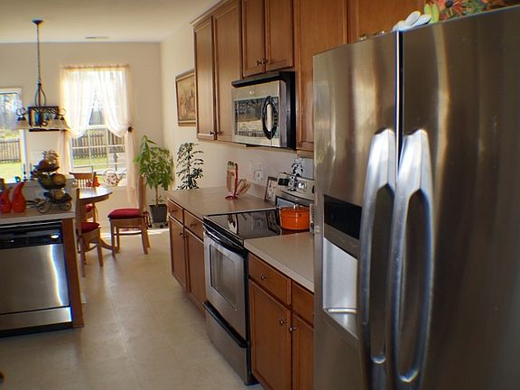 4th image of 5505 Oakgate Dr