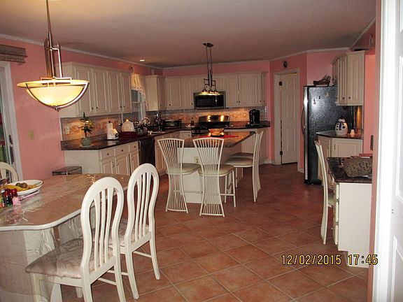 Eat in Kitc. with center isl