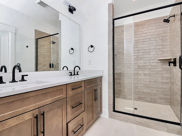 5027 Dutchess Dr — Photo 13