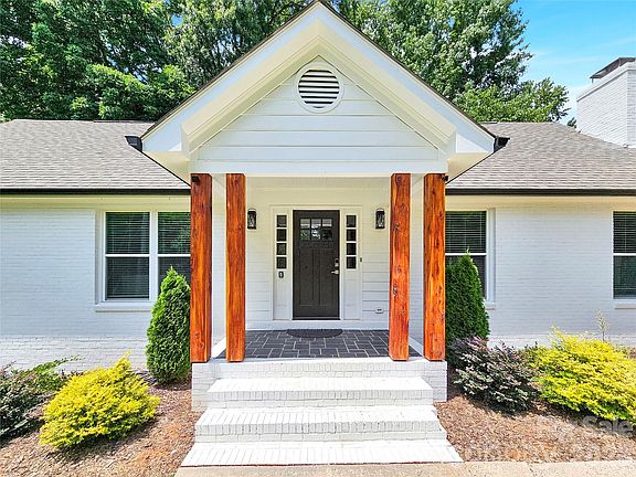 2nd image of 6639 Ronda Ave