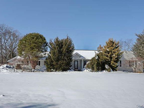 2nd image of 89 Spook Rock Road