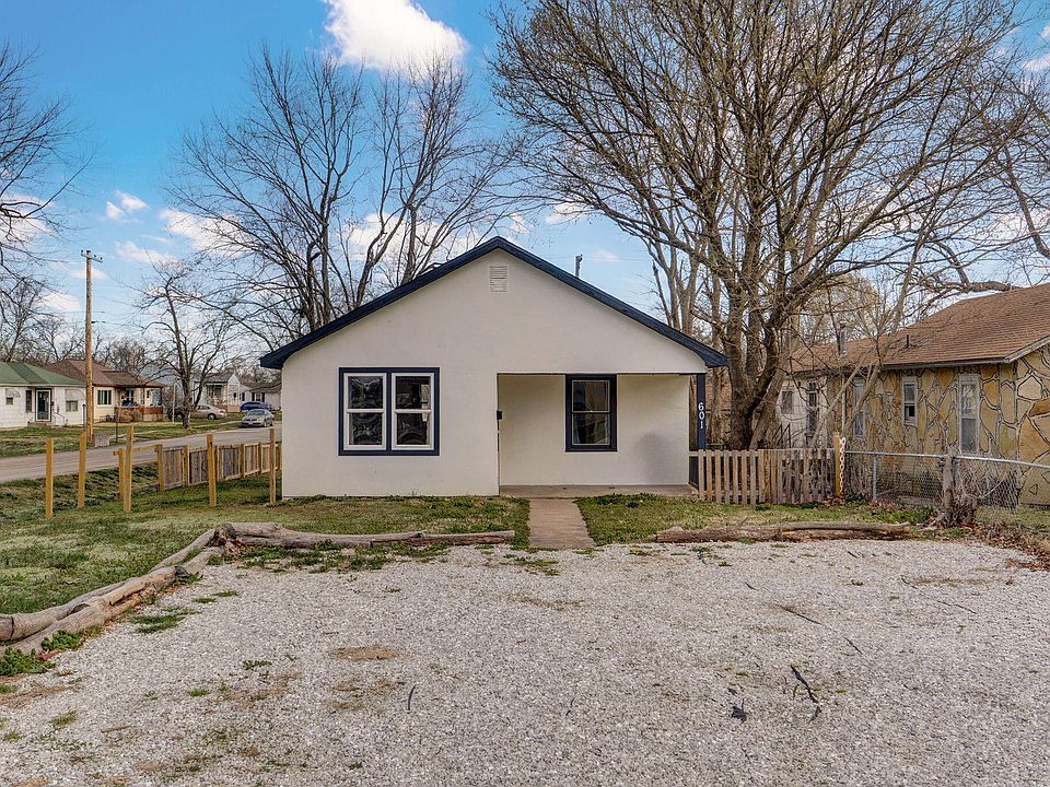 1st image of 601 E Highland Street