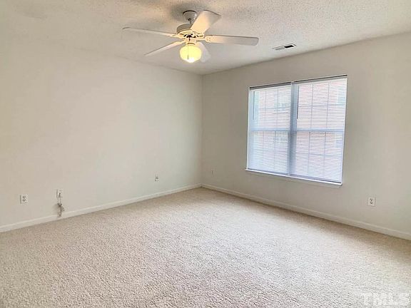 5th image of 1509 Kenmore Dr