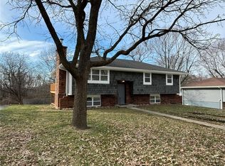 5614 Ripley St, Saint Joseph, MO 64506