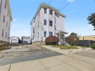 1172 N Main St, Providence, RI 02904