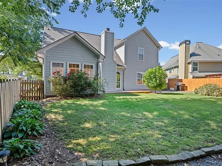 3105 Ballet Ct SE — Photo 26