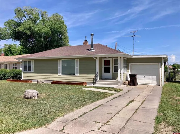 15 Spruce Drive, Montrose, CO 81401