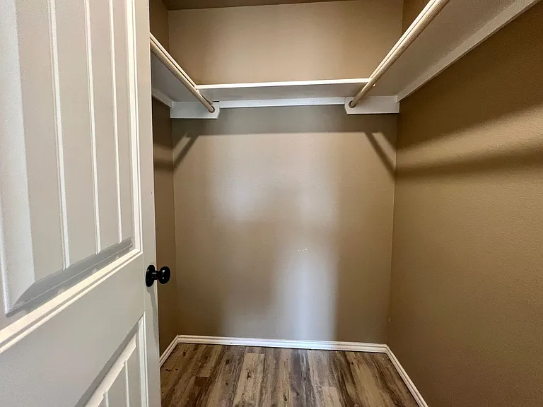 715 E Tulane St #2 — Photo 10