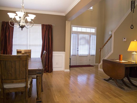 2nd image of 6860 Manassas Gap Ln