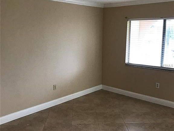 3rd image of 133 Oyster Bay Cir APT 330