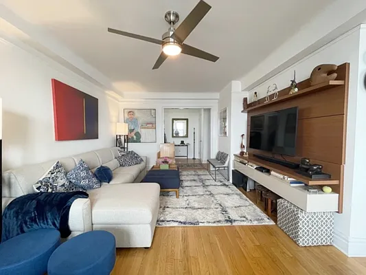 Rented by Rita S Citrin, LREB | media 7