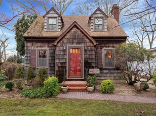 16 Pettit Ave, Merrick, NY 11566