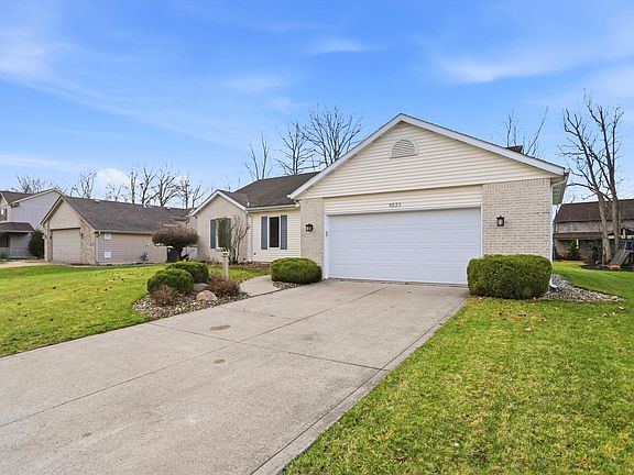 3rd image of 9223 Whispering Woods Dr