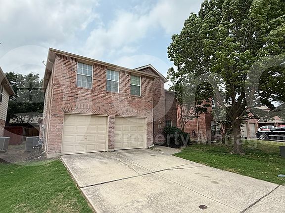 2nd image of 2208 Lanshire Dr
