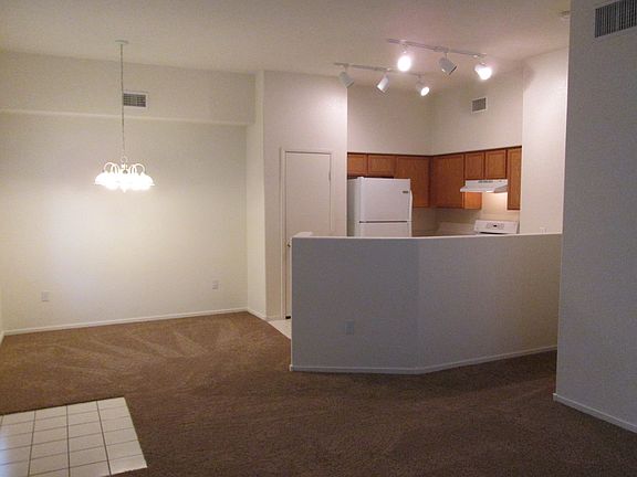 5th image of 9303 Gilcrease Ave Unit 2182