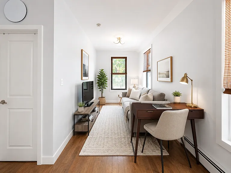 321 Eldert St #4B — Photo 8
