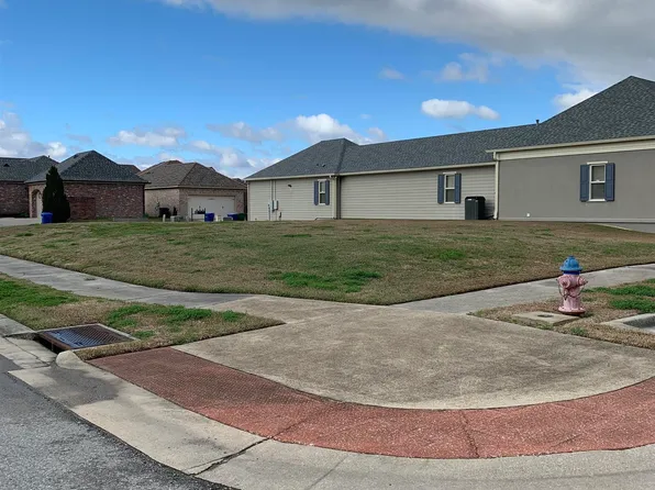 Rue Collette, Thibodaux, LA 70301