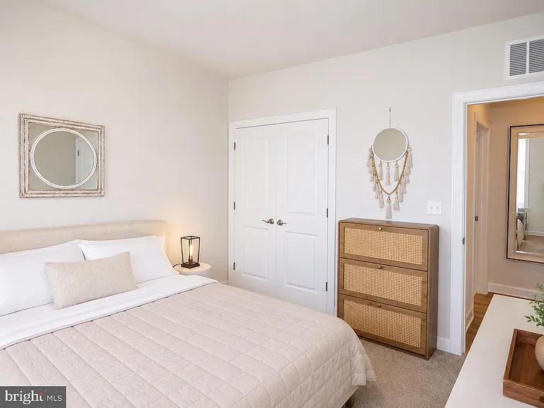 3927 Fair Ridge Dr #303 — Photo 15