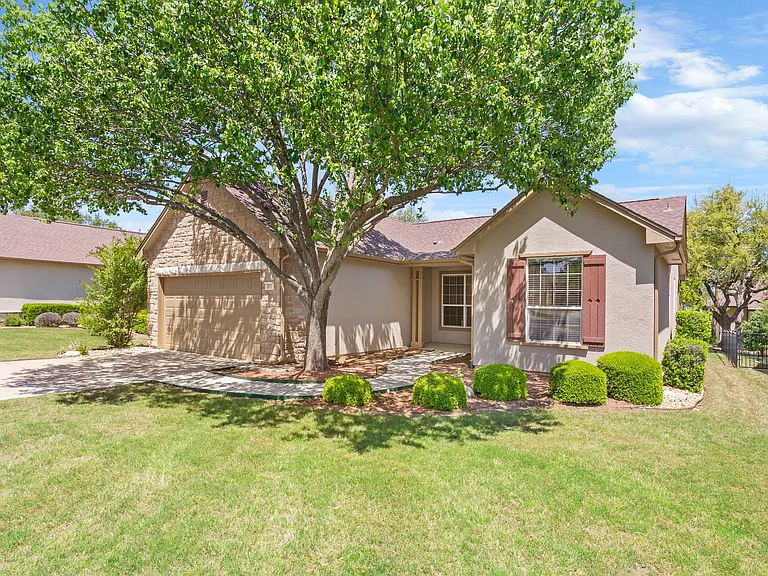 311 Dove Hollow Trl — Photo 3