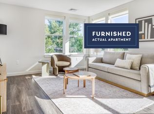 2516 Massachusetts Ave FLOOR 3-ID470, Cambridge, MA 02140