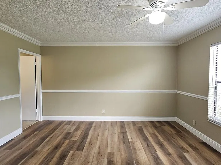 1440 Windorah Way #B — Photo 13