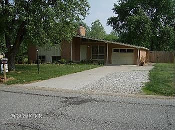 1st image of 147 E Hill Valley Dr