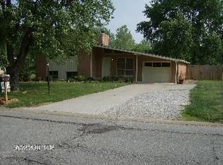 147 E Hill Valley Dr, Indianapolis, IN 46227