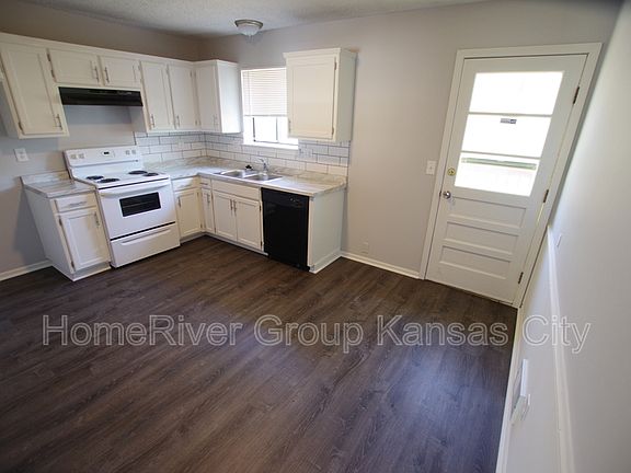 3rd image of 2203 N 77th St