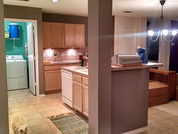 4th image of 7507 Miron Ct