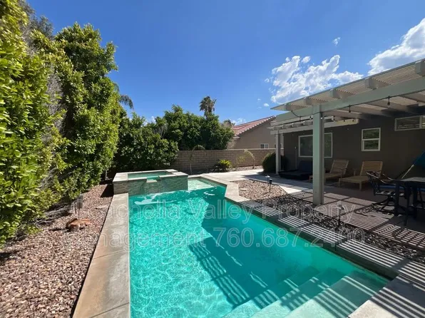 2162 Shannon Way, Palm Springs, CA 92262
