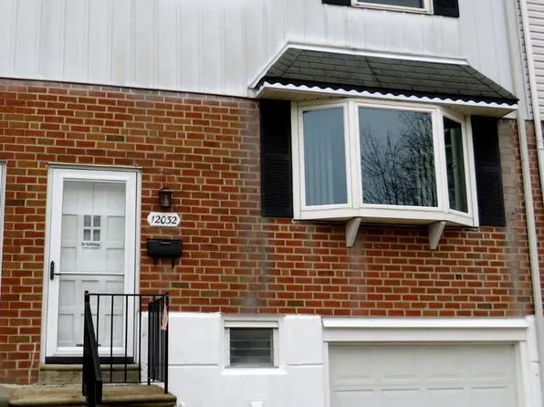 12032 Farwell Rd, Philadelphia, PA 19154