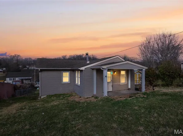 223 N Floridale Ave, Saint Louis, MO 63135