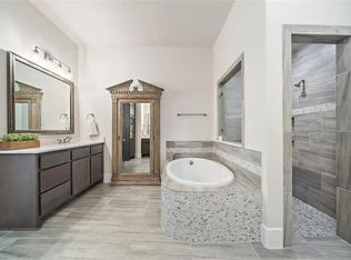 110 Russet Bend Pl S, Montgomery, TX 77316