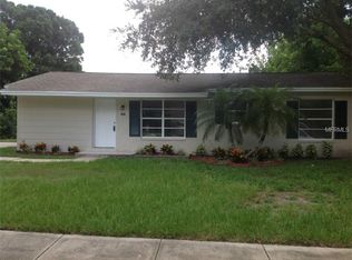 2909 41st St W, Bradenton, FL 34205