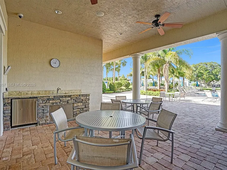 4764 Eucalyptus Dr — Photo 69
