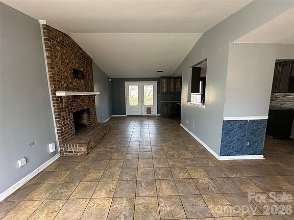 4th image of 6011 Sunset Chase Ln