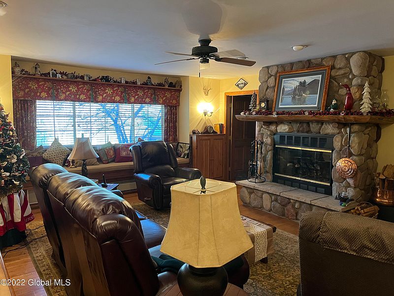5th image of 23 A Balsam Crest Court