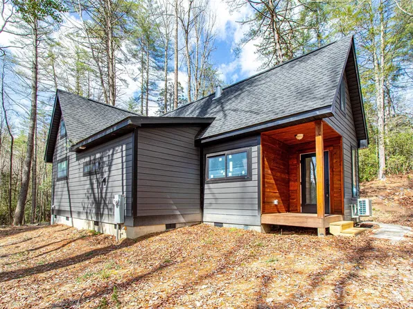 261 Maga Ln, Brevard, NC 28712