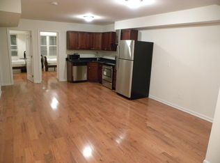 335 N 40th St, Philadelphia, PA 19104