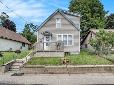 292 6th Ave, Manistee, MI, 49660
