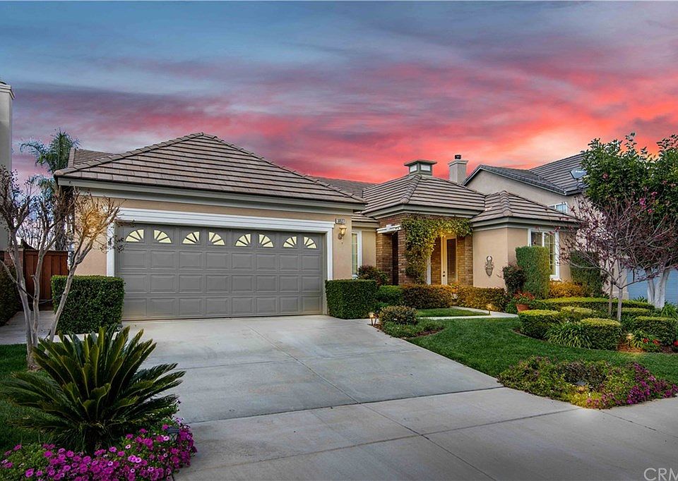 1st image of 30527 Lily Pond Ln