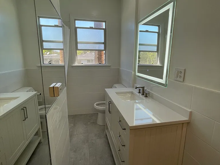 739 N Occidental Blvd #4 — Photo 15