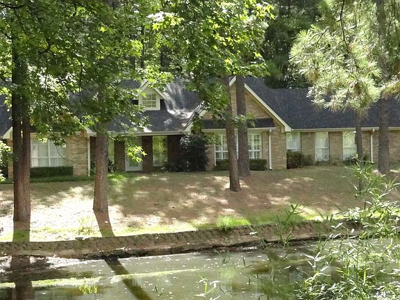2nd image of 431 Gifford